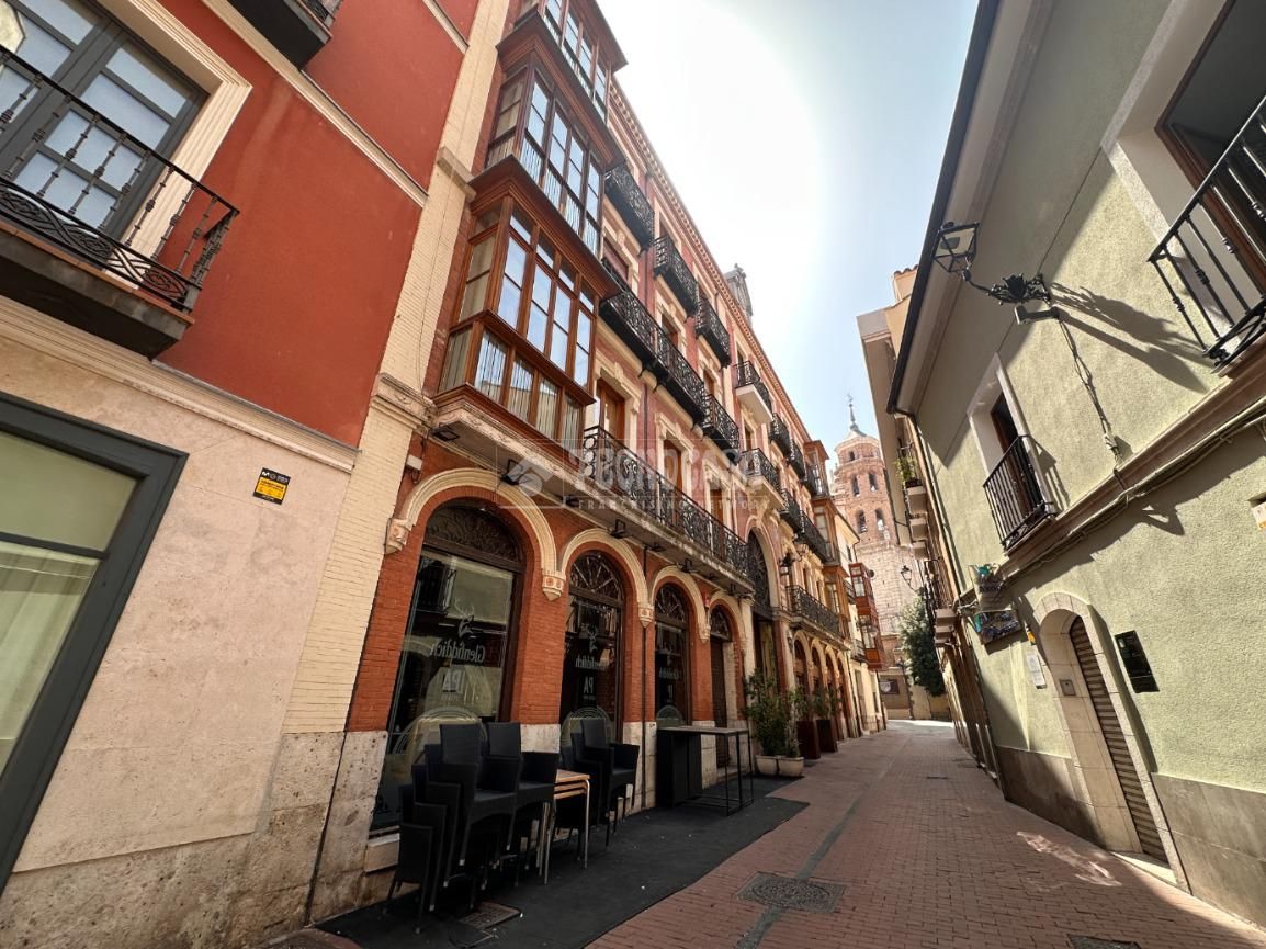 Vista exterior de Piso en venta en Valladolid Capital