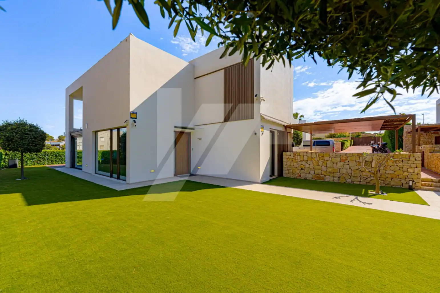 Semi-detached house with terrace for sale in Moravit - Cap Blanc