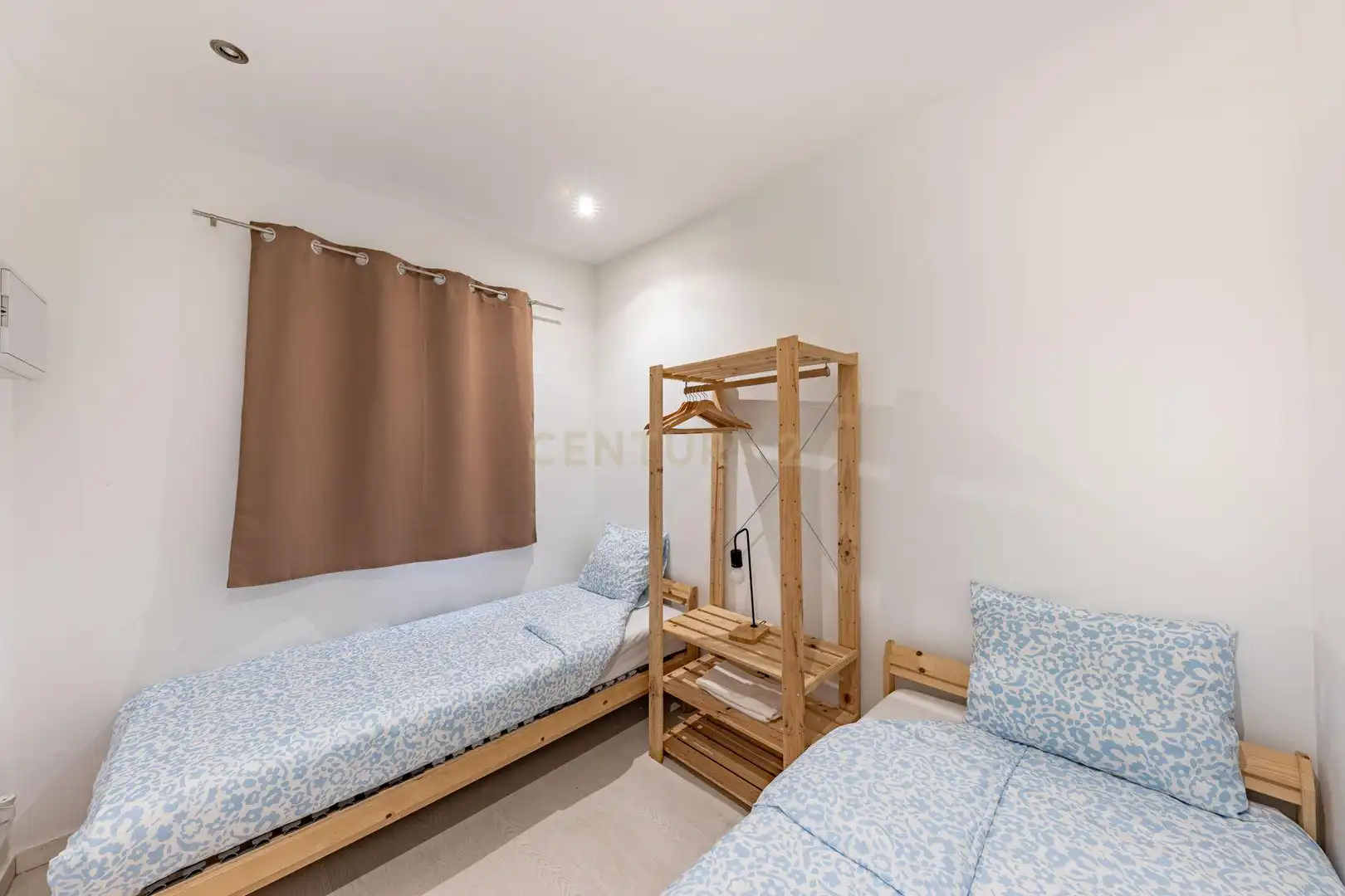 Bedroom of Flat for sale in Santa Coloma de Gramenet  with Air Conditioner, Oven and Washing machine