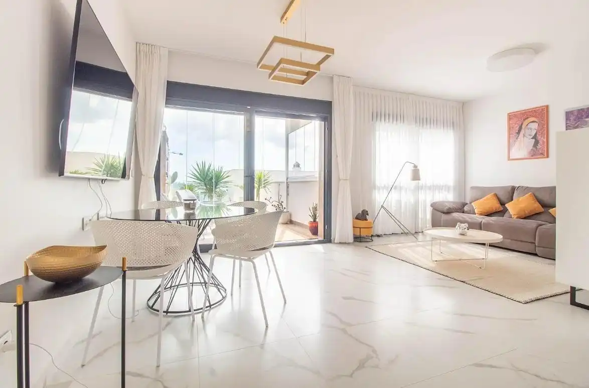 Apartamento con terraza en venta en San Miguel de Salinas, imagen 12