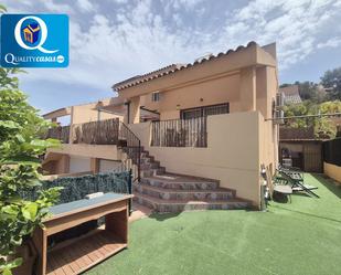 Vista exterior de Casa o xalet en venda en Mutxamel amb Aire condicionat, Calefacció i Terrassa