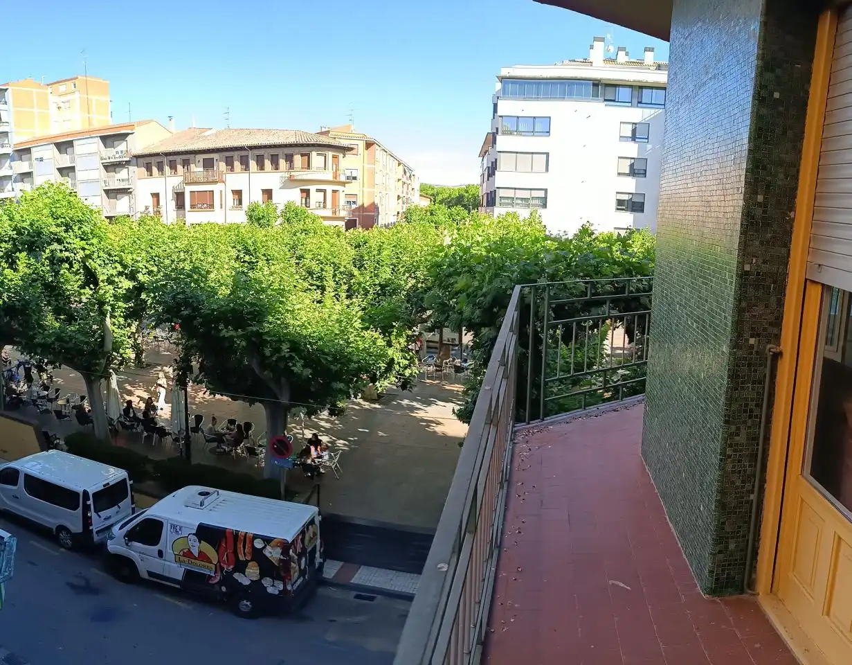 Vista exterior de Pis en venda en Calatayud amb Calefacció, Terrassa i Traster