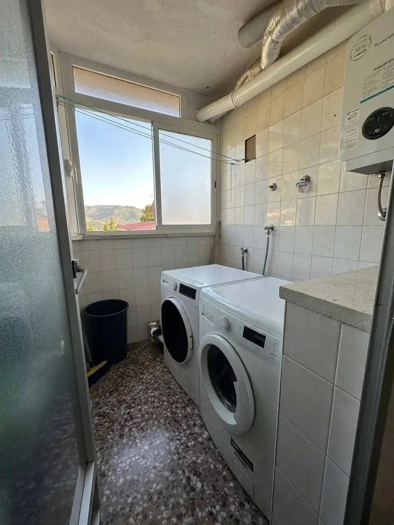 Bathroom of Flat for rent in Murcia  with Air Conditioner, Heating and Furnished