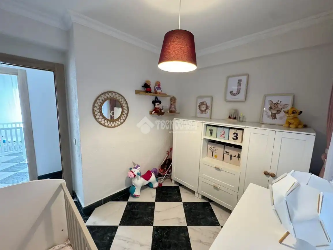 Schlafzimmer von Wohnung zum Verkauf in Huelva mit Klimaanlage