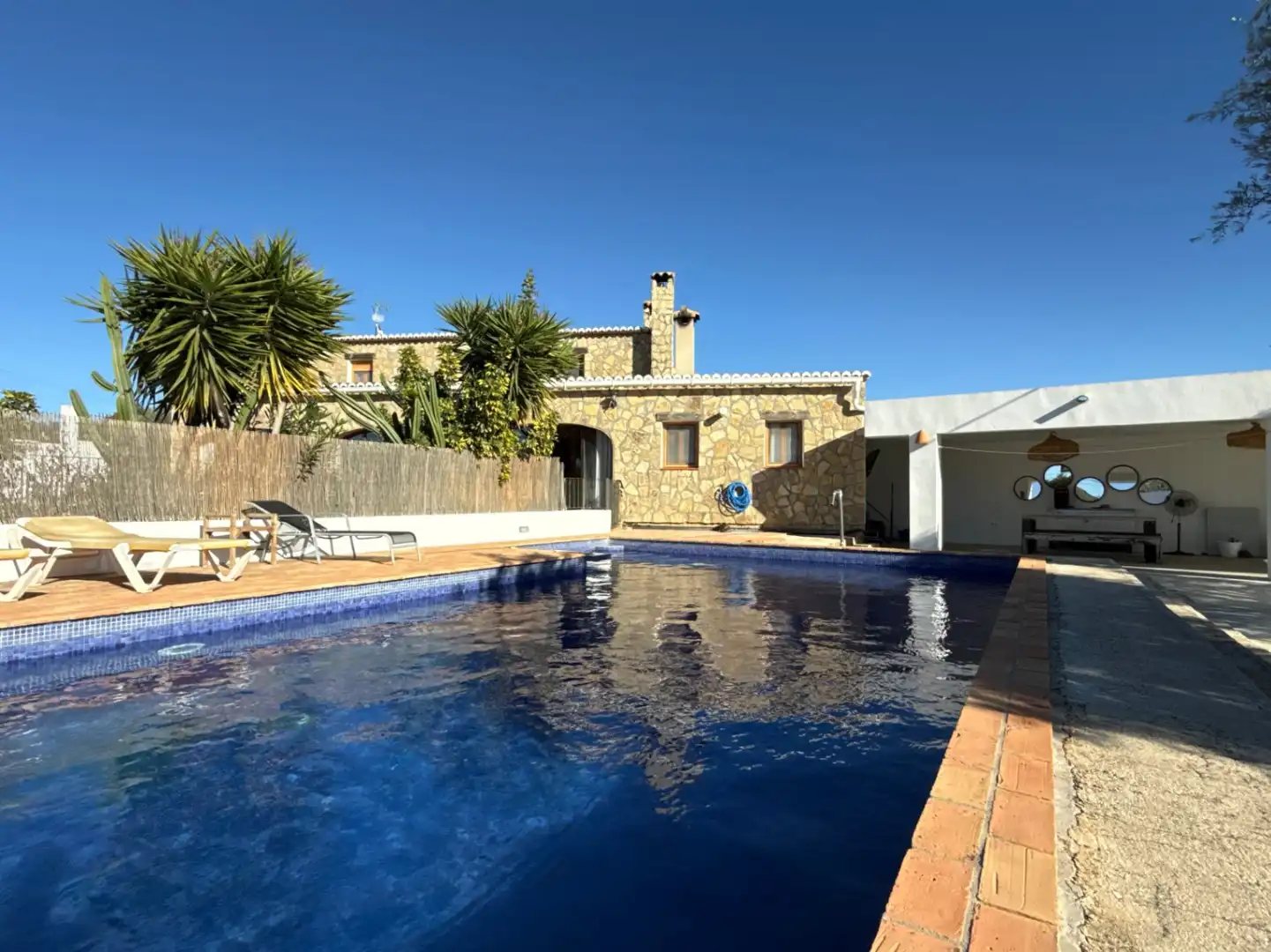 Xalet amb piscina en venda a Benissa pueblo, imagen 2