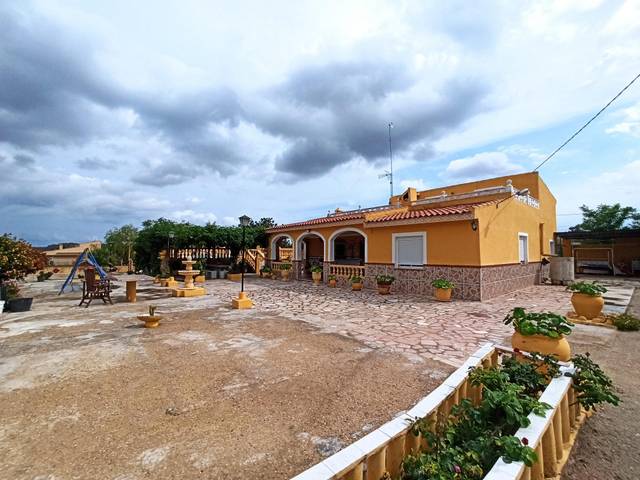 Casa-chalet en Venta en Fontcalent