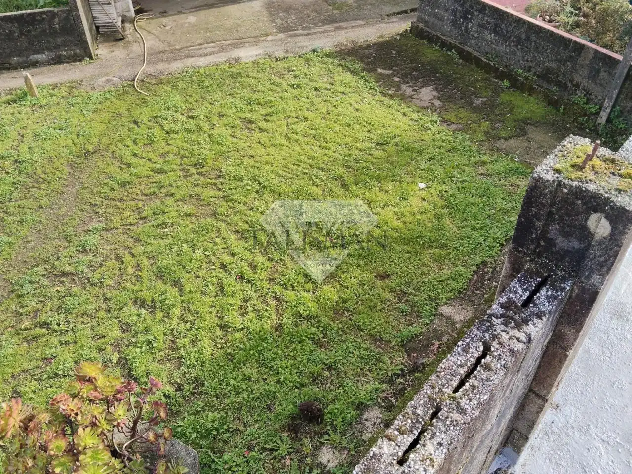 Casa adosada en venta en Noia con Calefacción, Jardín privado y Terraza