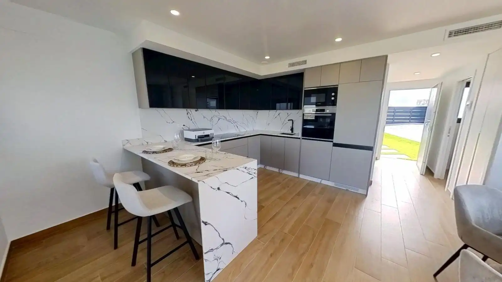 Casa aparellada amb piscina en venda a Algorfa, imagen 6