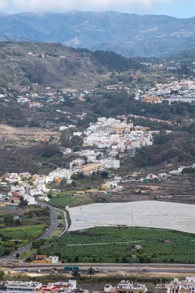 Vista exterior de Casa o xalet en venda en Arucas amb Terrassa