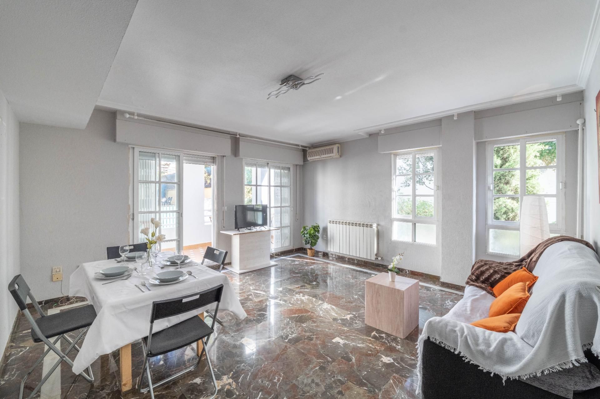 Sala de estar de Piso en venta en  Granada Capital con Aire acondicionado, Calefacción y Terraza