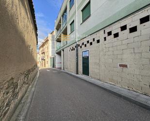 Vista exterior de Traster en venda en Alba de Tormes