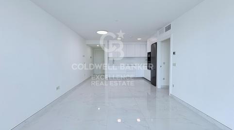 Foto 5 de Piso de alquiler en Avenida de las Cortes Valencianas, Barrio de Benicalap,  Valencia Capital