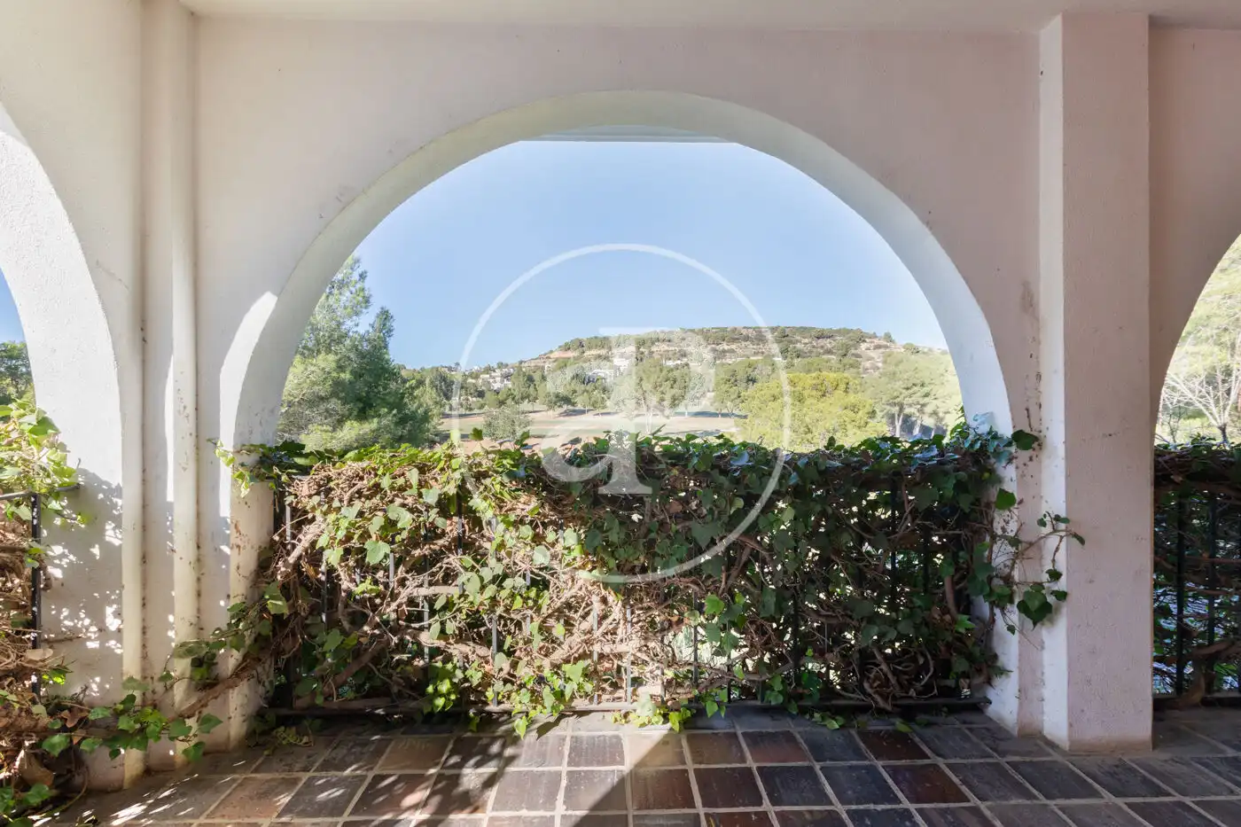 Vista exterior de Casa o xalet en venda en Chiva amb Aire condicionat, Calefacció i Jardí privat