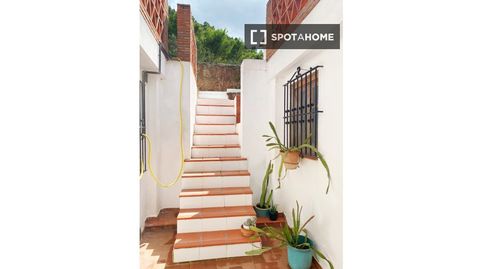 Foto 2 de Habitació a Estivella, Valencia