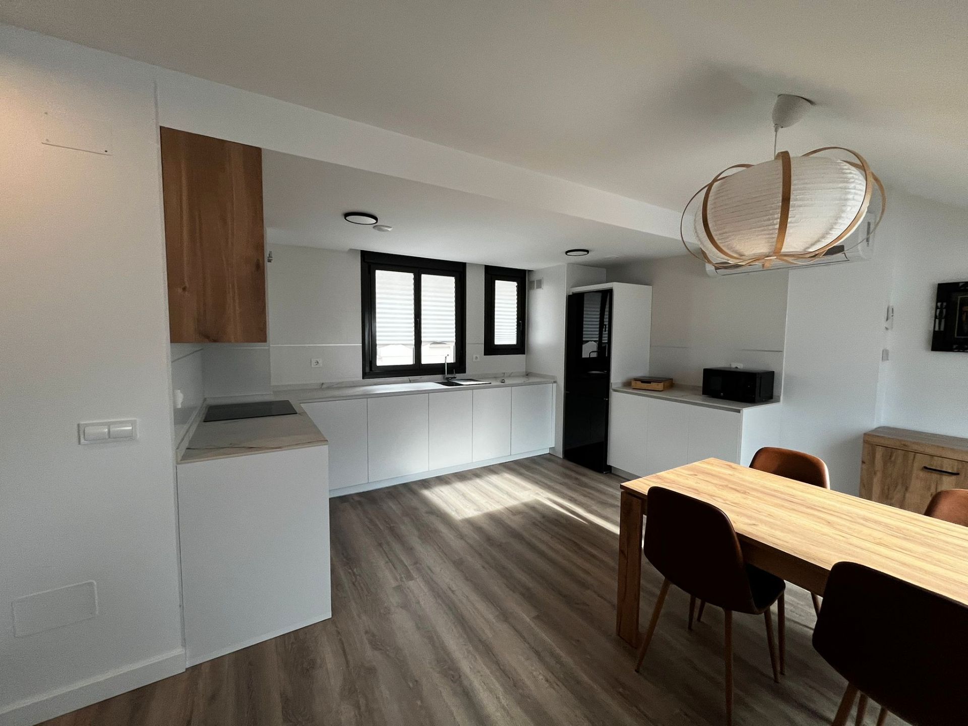 Cuina de Àtic de lloguer en Ponferrada amb Moblat