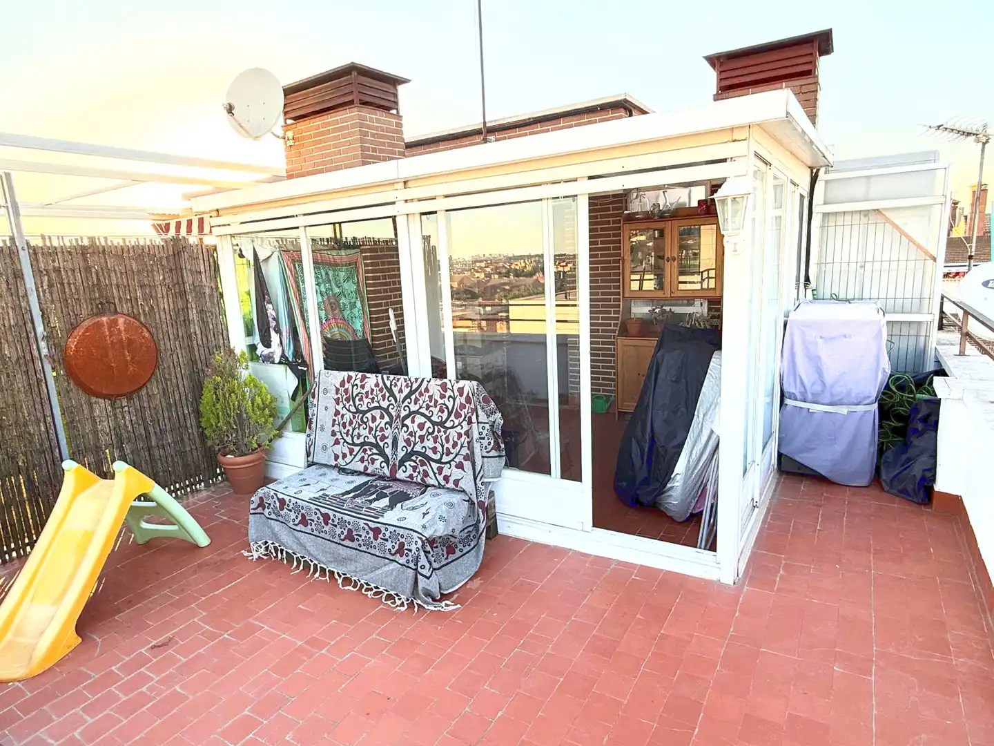 Terrasse von Wohnung zum Verkauf in San Sebastián de los Reyes mit Heizung, Terrasse und Abstellraum