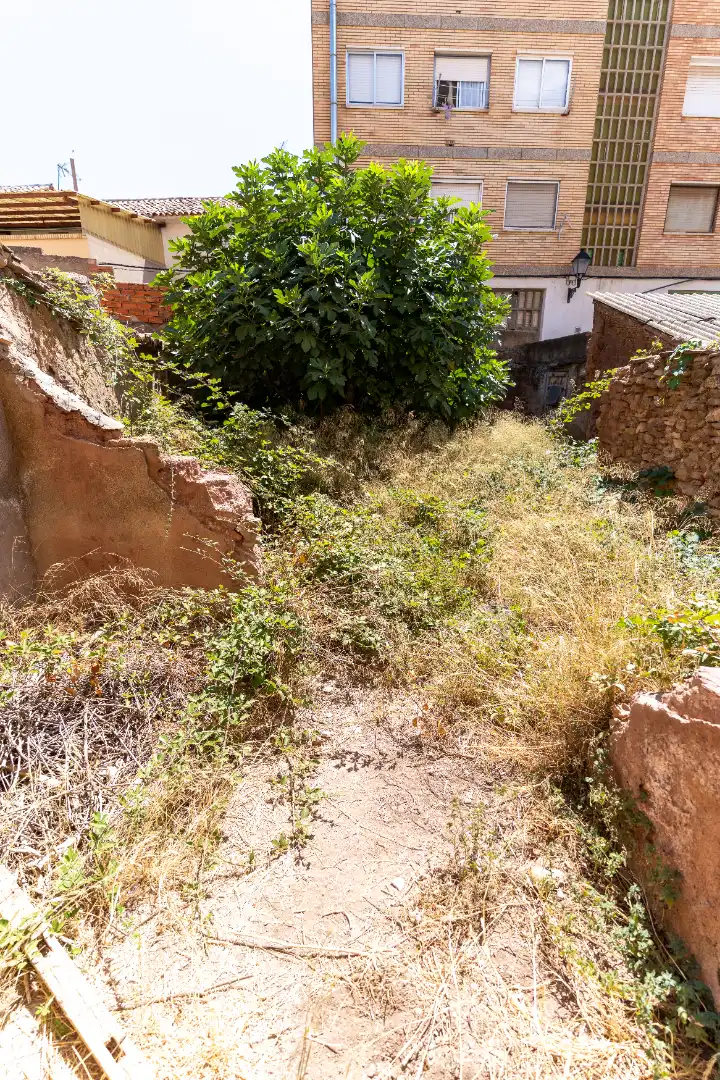 Houses for sale in Illueca  with Private garden, Terrace and Balcony