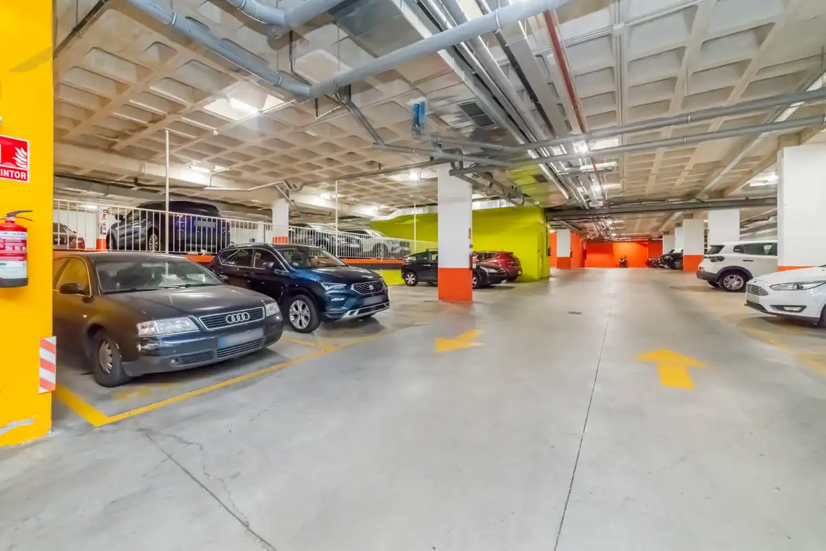 Parking de Piso en venta en Rivas-Vaciamadrid con Aire acondicionado, Terraza y Trastero