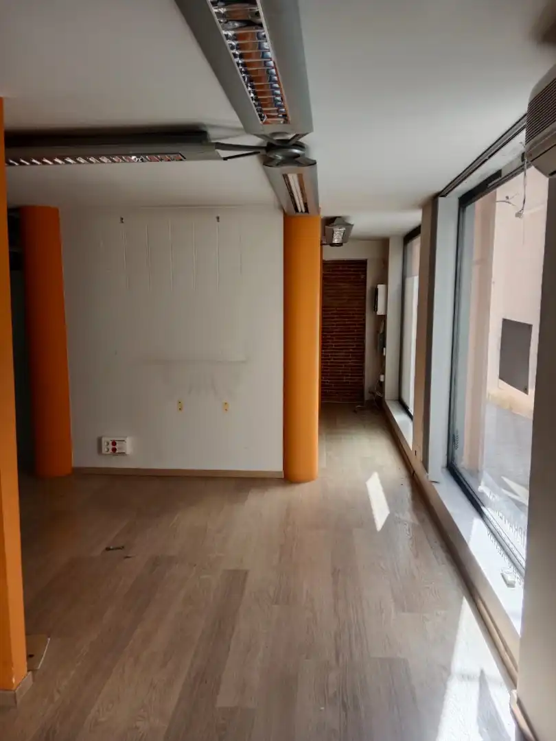 Local en venta en Sant Andreu de Llavaneres con Aire acondicionado, Calefacción y Parquet