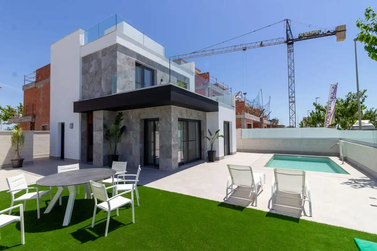 Villa avec piscine à vendre à Pilar de la Horadada ciudad, imagen 2