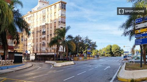 Foto 2 de Apartament per a compartir a Parque Victoria Eugenia, Málaga Capital