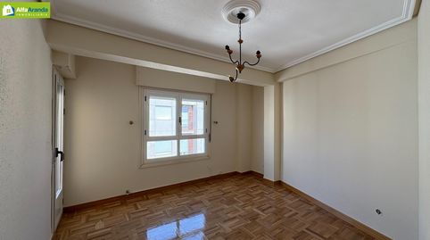 Foto 5 de Piso en venta en Cervantes, Santo Domingo - La Estación, Aranda de Duero