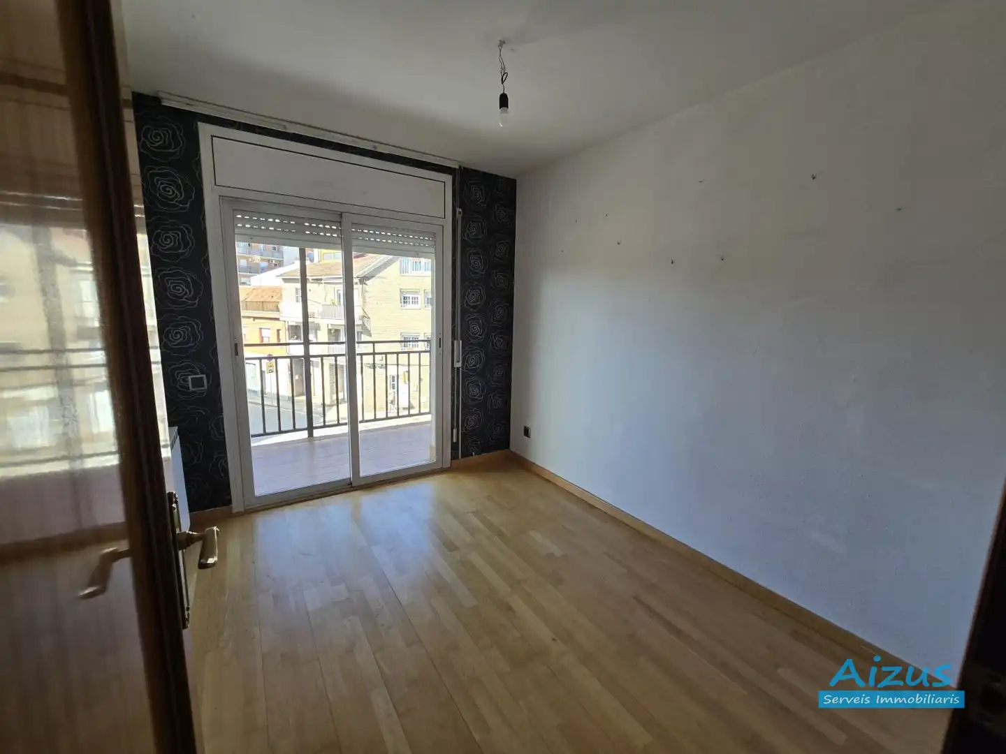 Habitación de Dúplex en venta en Rubí con Parquet, Terraza y Balcón