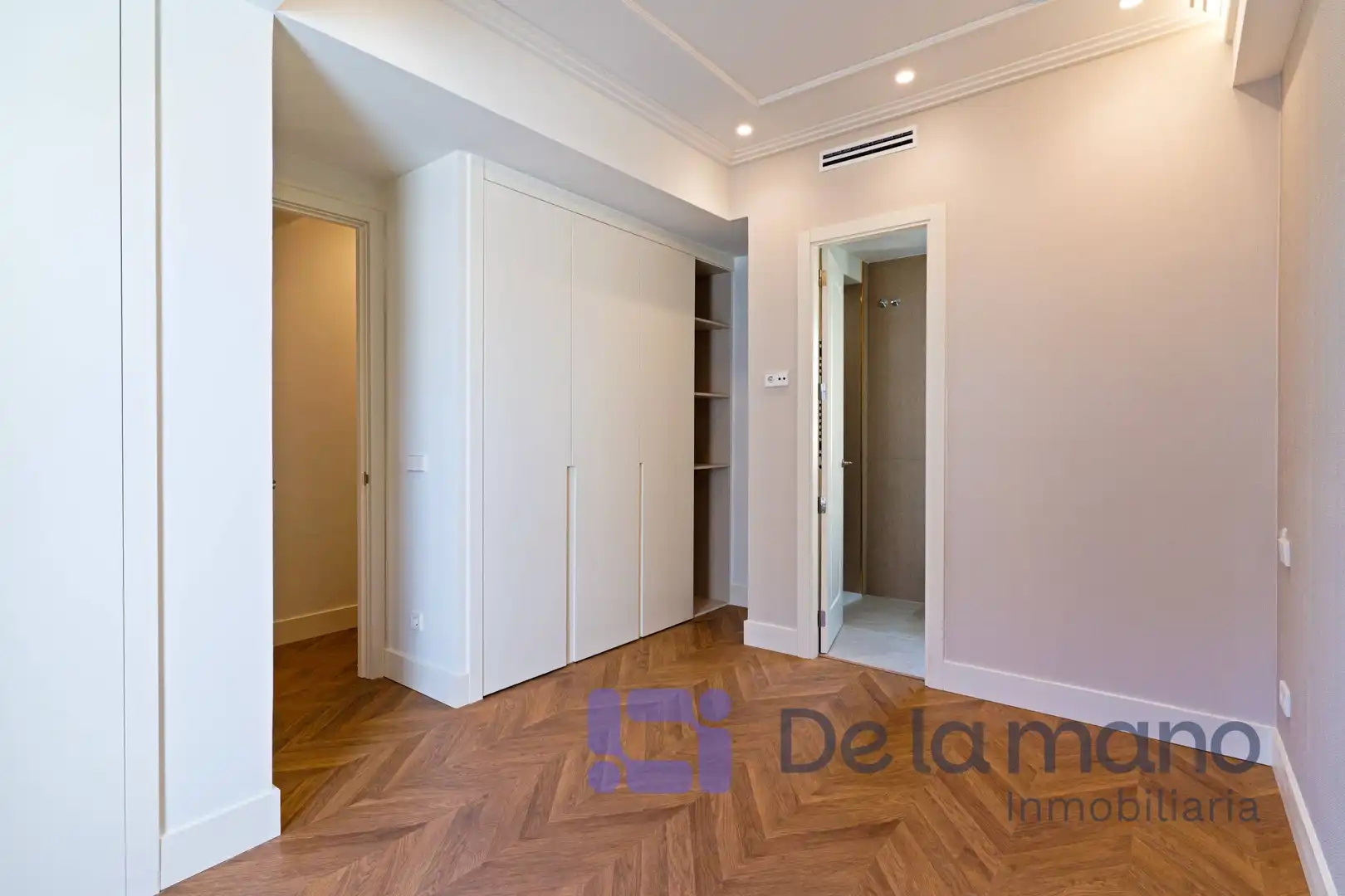 Habitación de Ático en venta en Madrid con Aire acondicionado, Calefacción y Parquet