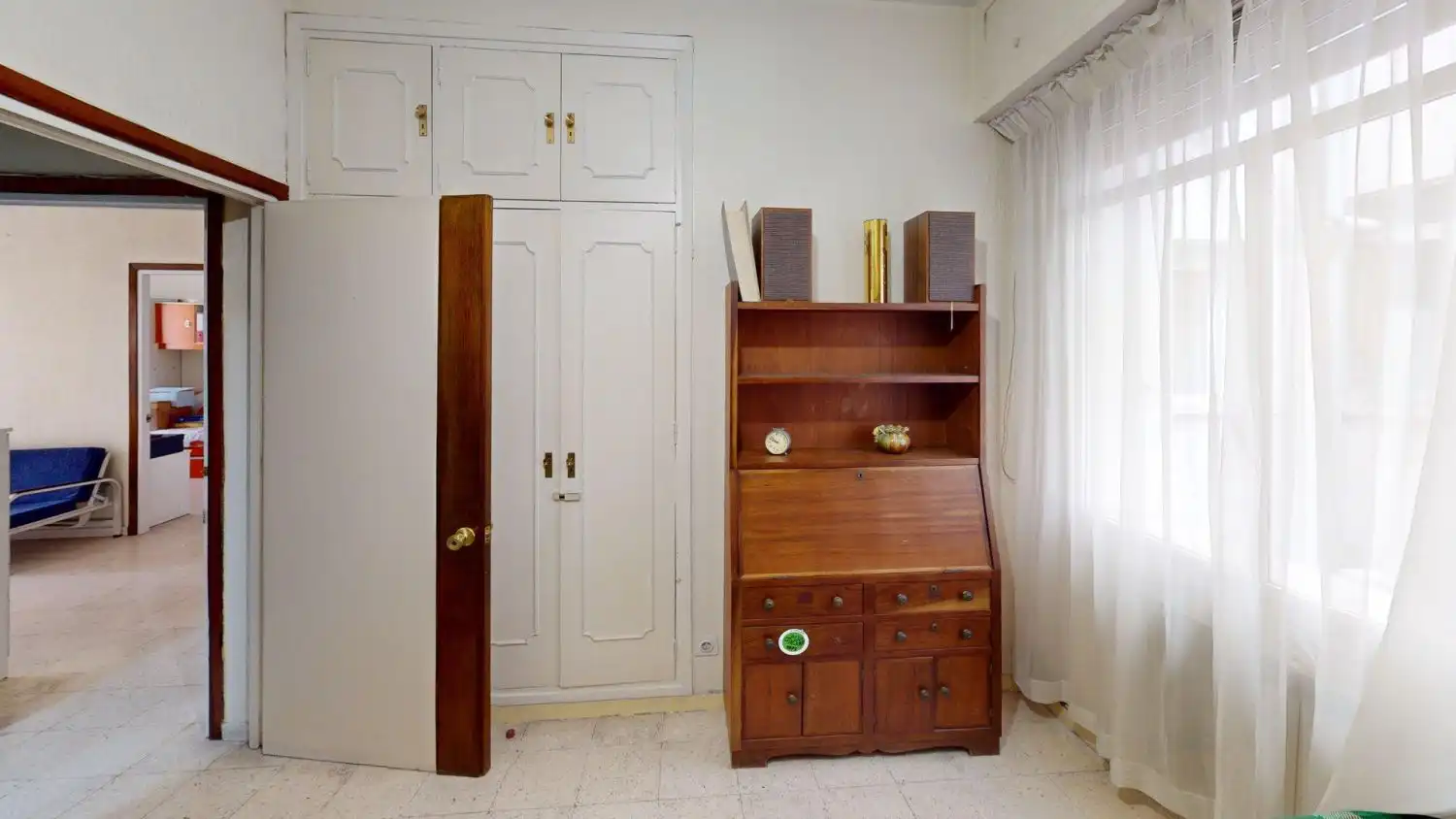 Habitación de Piso en venta en Sevilla con Calefacción, Terraza y Trastero
