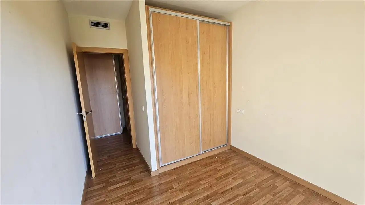 Dormitori de Pis en venda en Vilajuïga amb Parquet