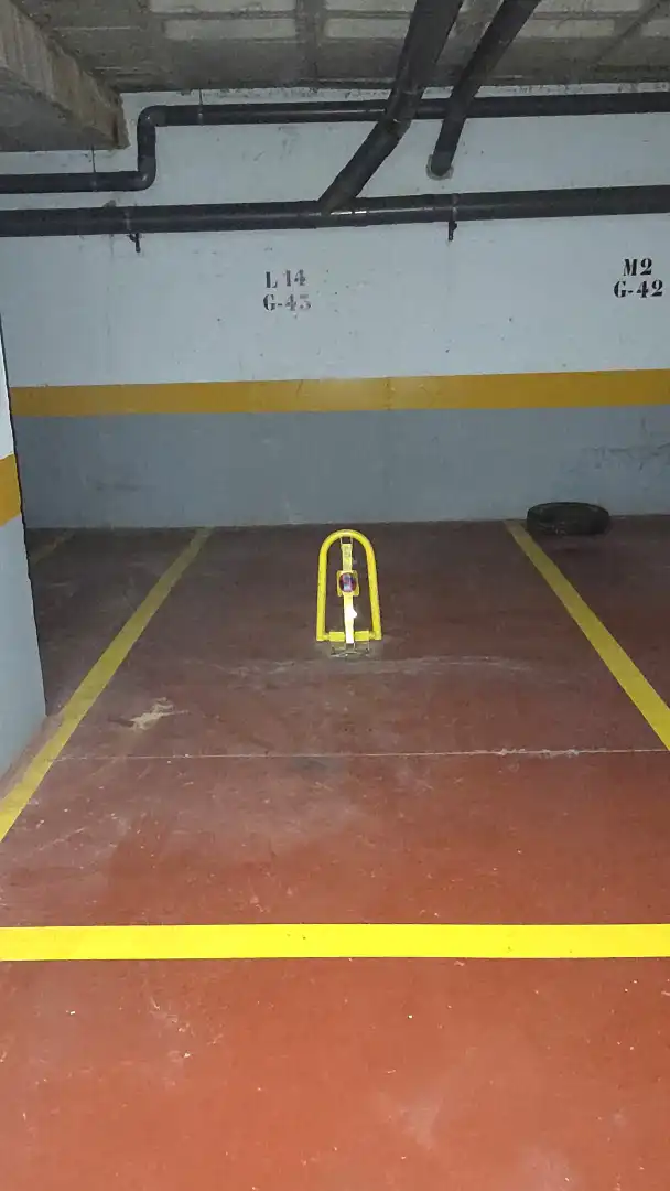 Parking de Piso en venta en Cartagena con Aire acondicionado, Amueblado y Horno