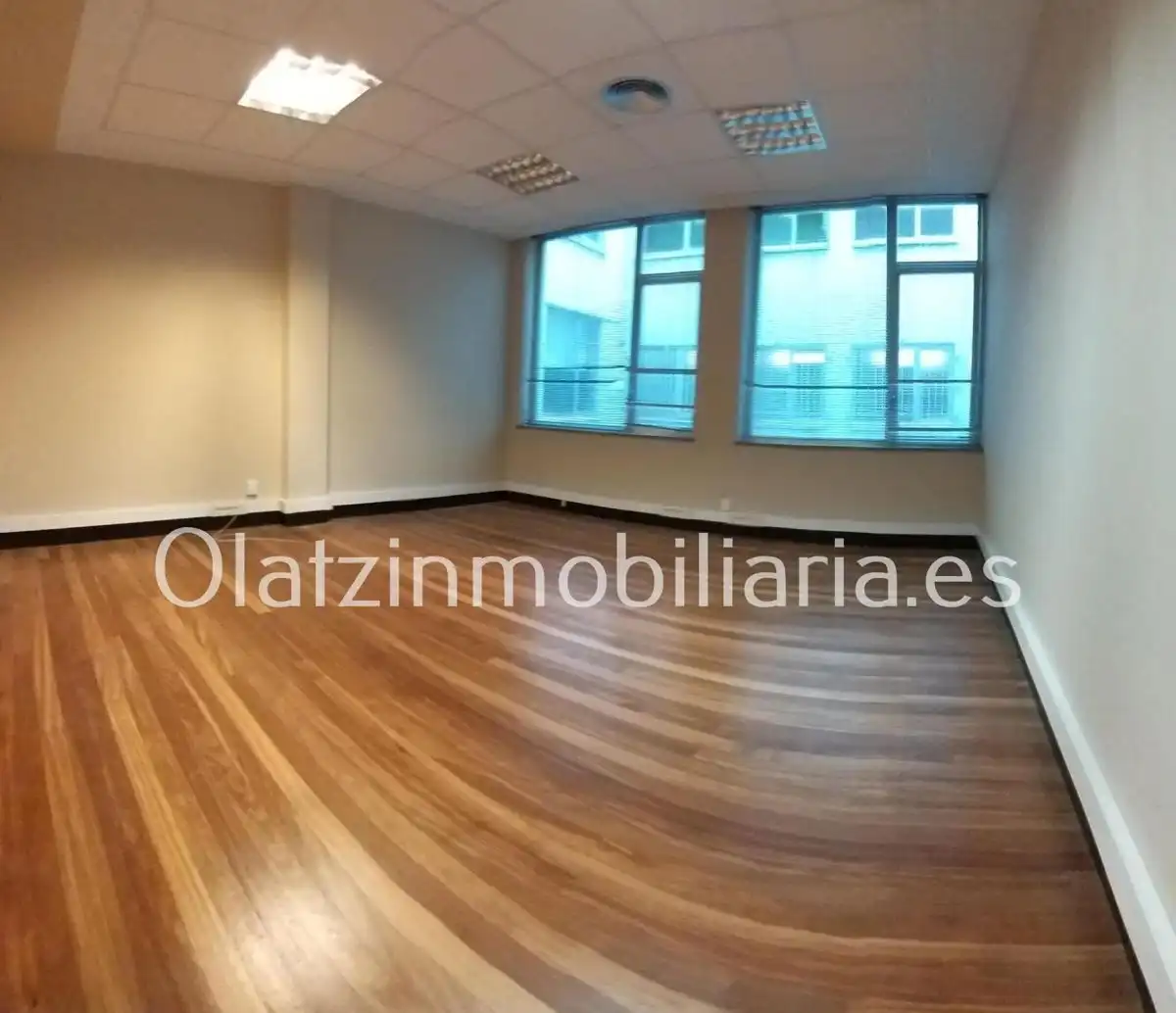 Oficina con ascensor en alquiler en Abando - Albia, imagen 3