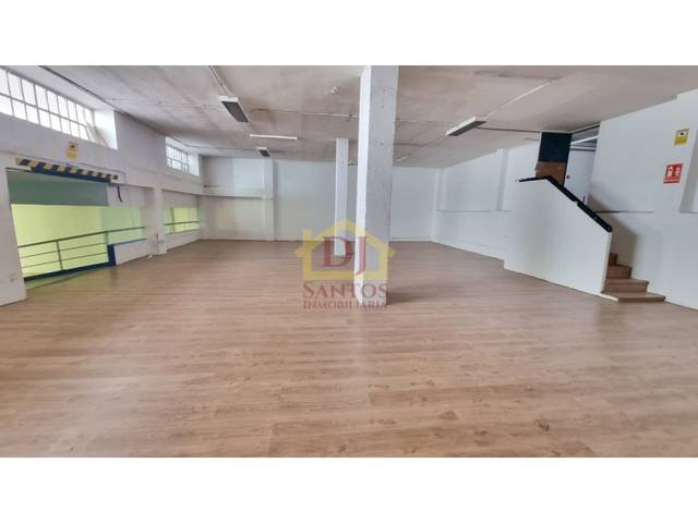 Local comercial en Alquiler en N/A en Garrido Sur