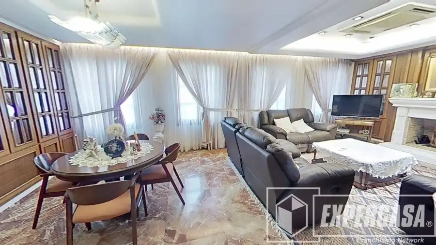 Sala de estar de Casa o chalet en venta en Burjassot con Aire acondicionado, Calefacción y Terraza