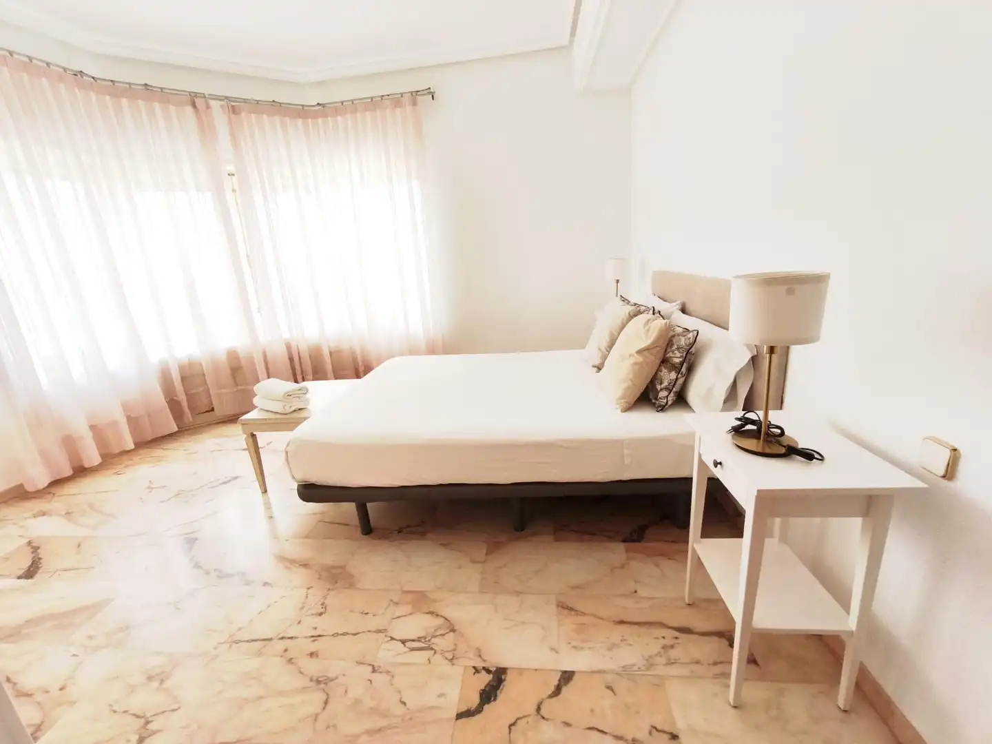 Appartement avec ascenseur à louer à Casco Antiguo, imagen 25