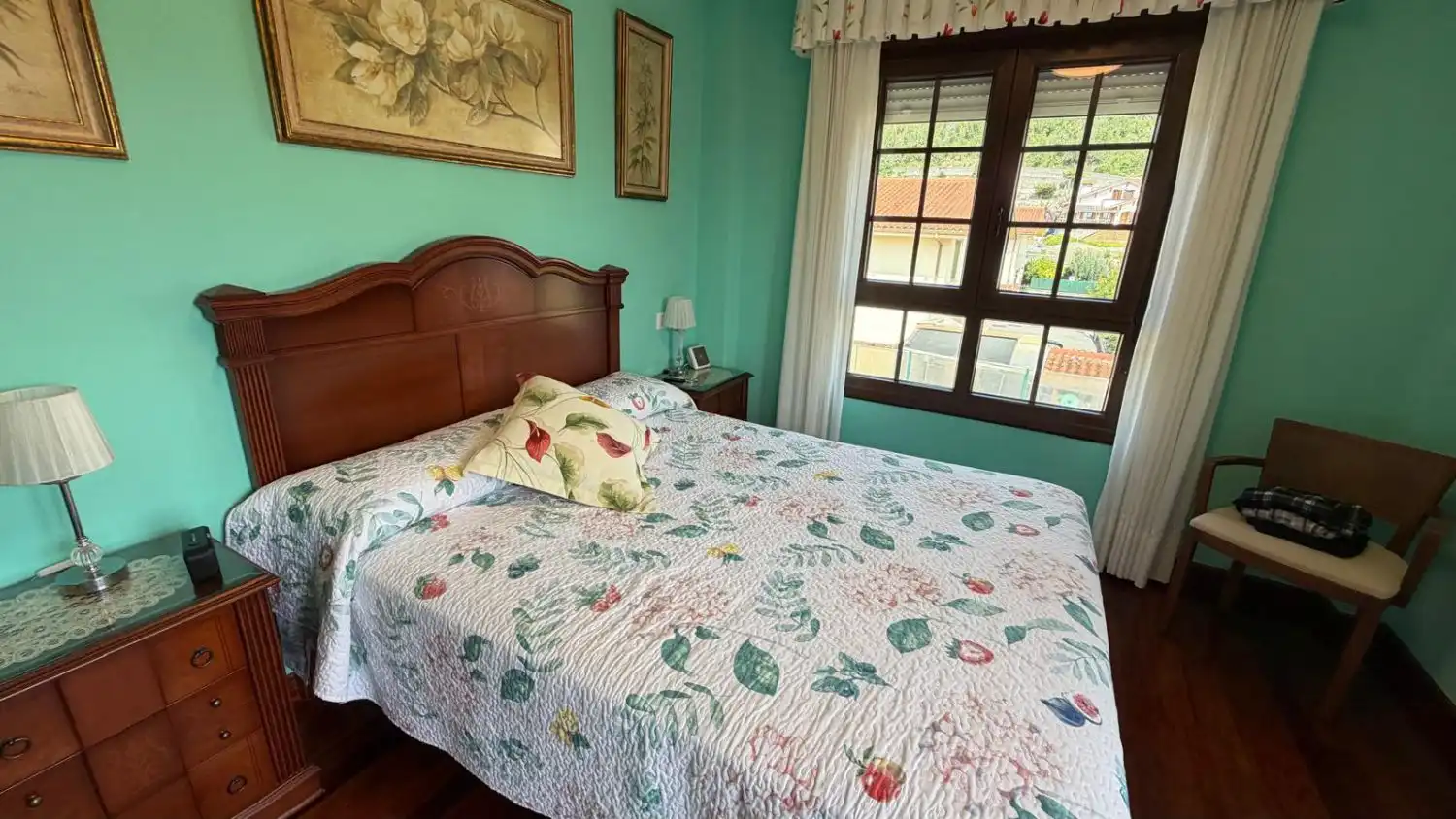 Schlafzimmer von Einfamilien-Reihenhaus zum Verkauf in Argoños  mit Heizung und Terrasse