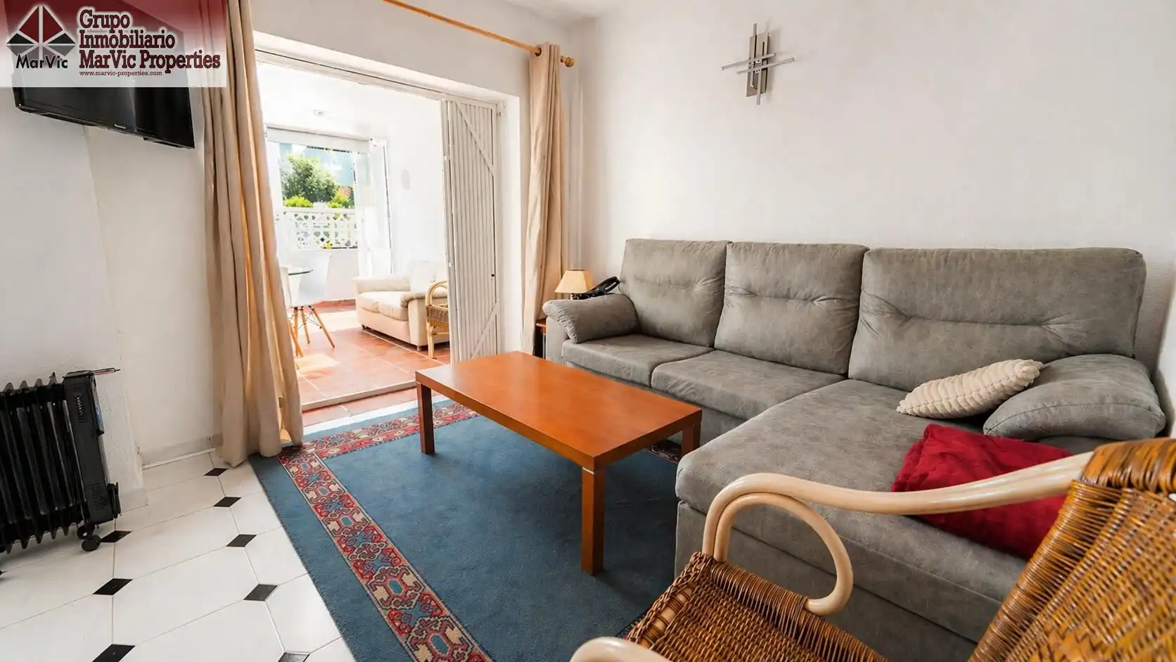 Casa o xalet de lloguer a Calle OTARI, L'Albir