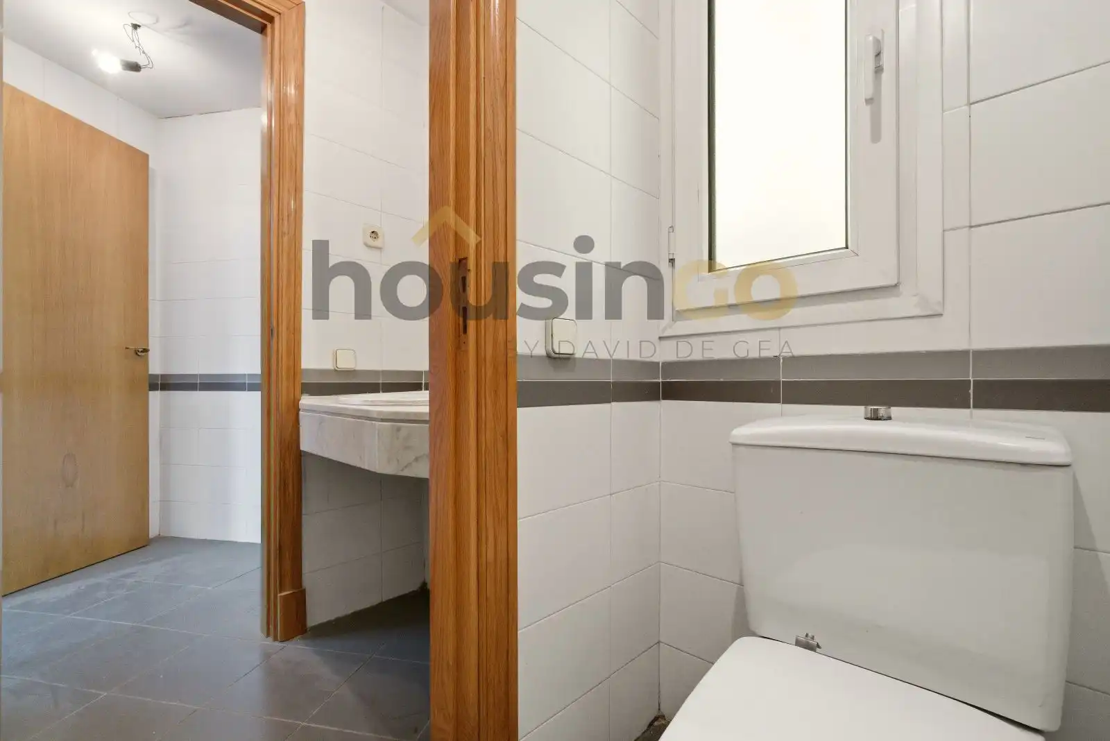 Bathroom of Duplexes for sale in Madrid  with Terrace and Balcony