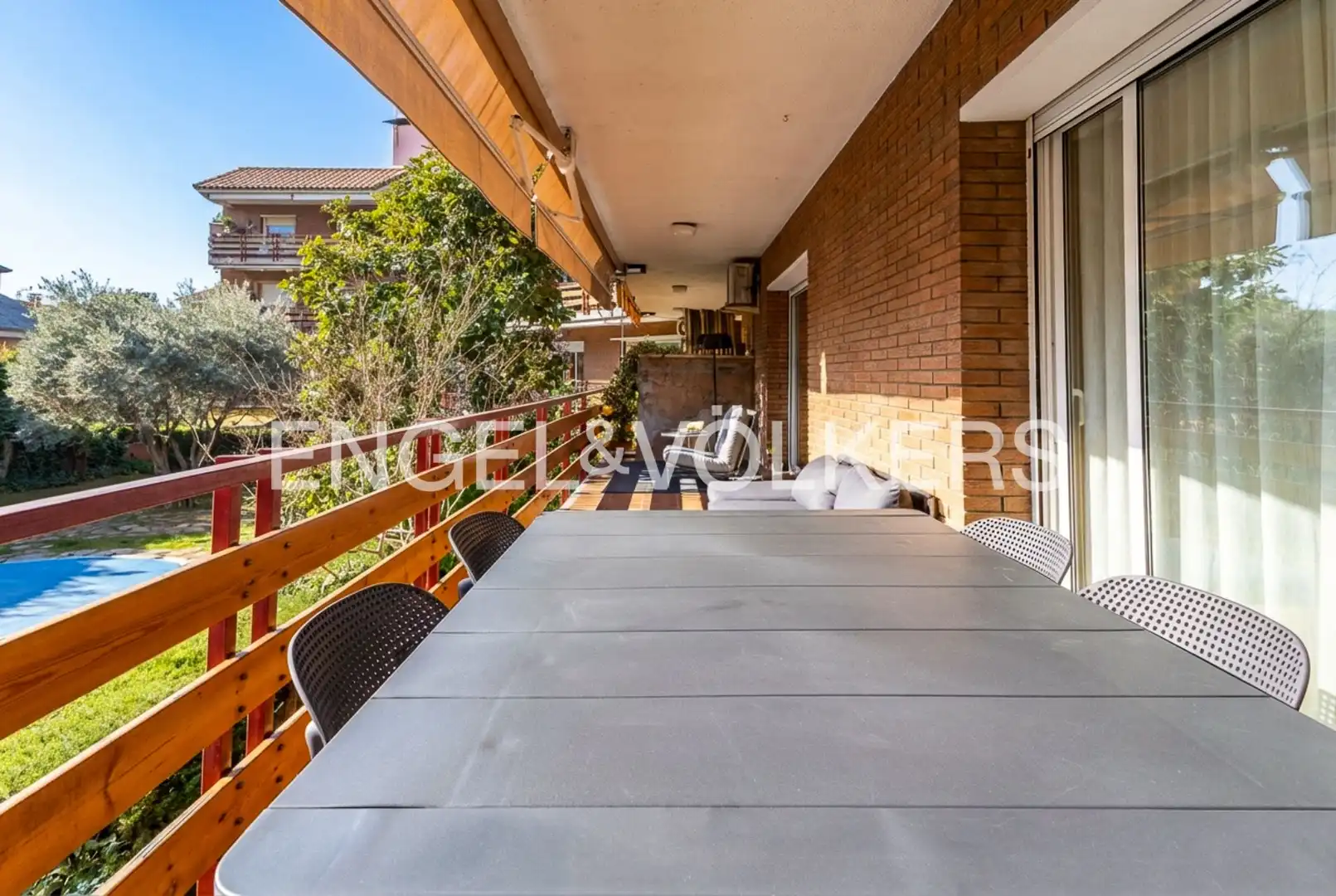 Terraza de Piso en venta en Sant Cugat del Vallès con Aire acondicionado, Calefacción y Jardín privado