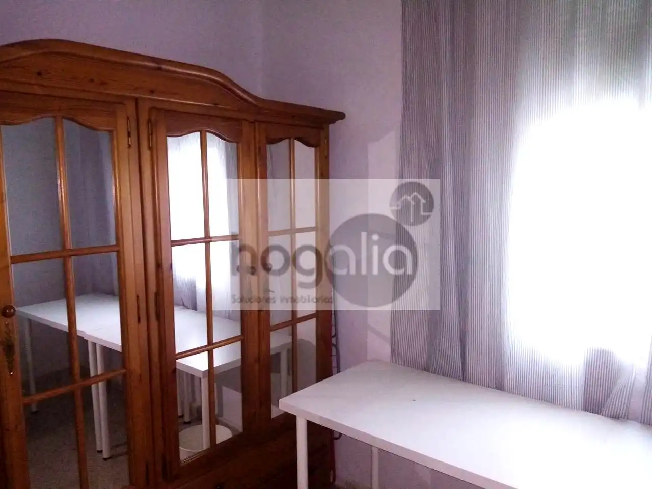Habitación de Piso de alquiler en Sevilla con Aire acondicionado y Amueblado
