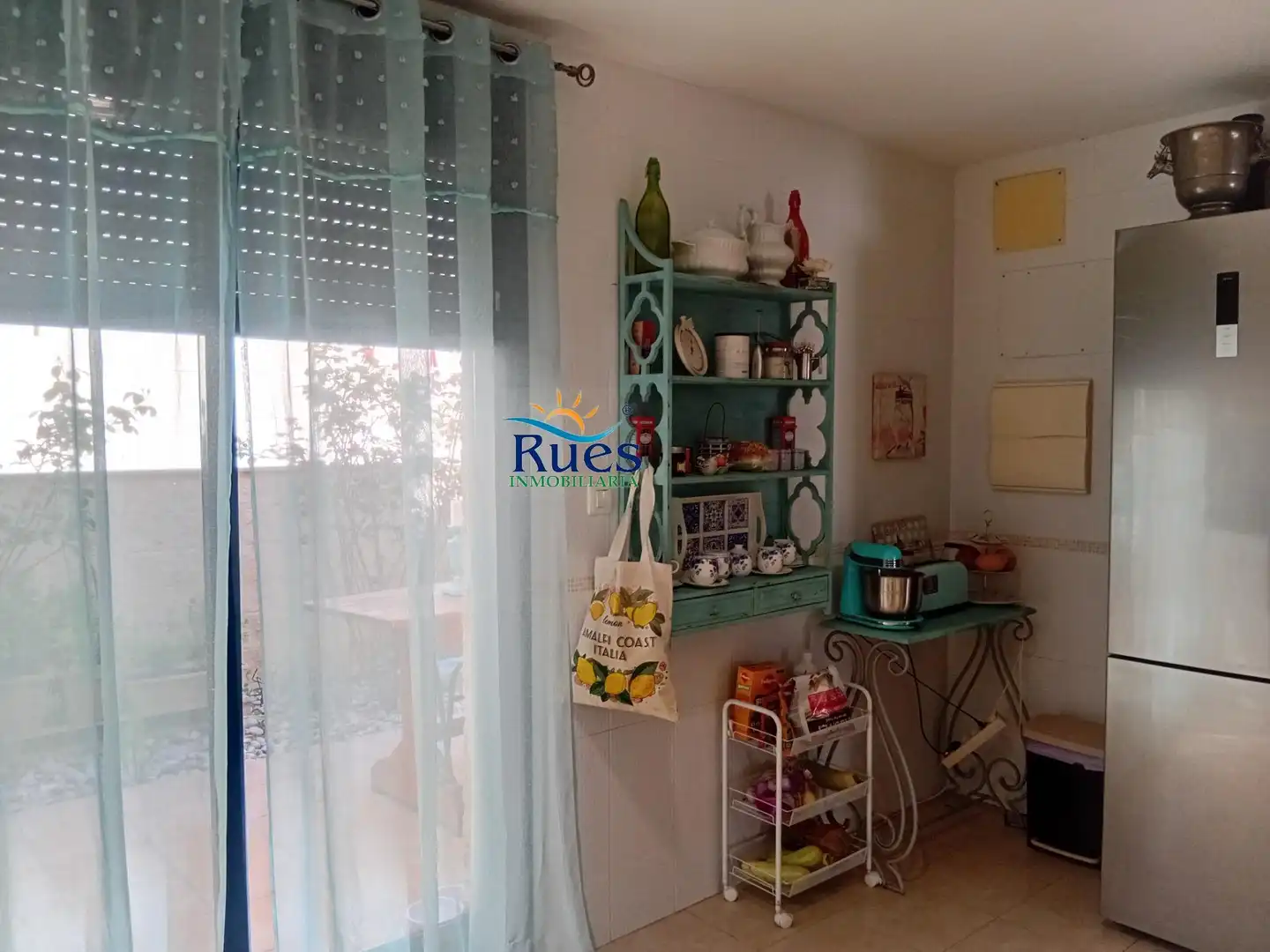 Küche von Einfamilien-Reihenhaus zum Verkauf in Torreblanca mit Terrasse, Balkon und Gemeinschaftspool