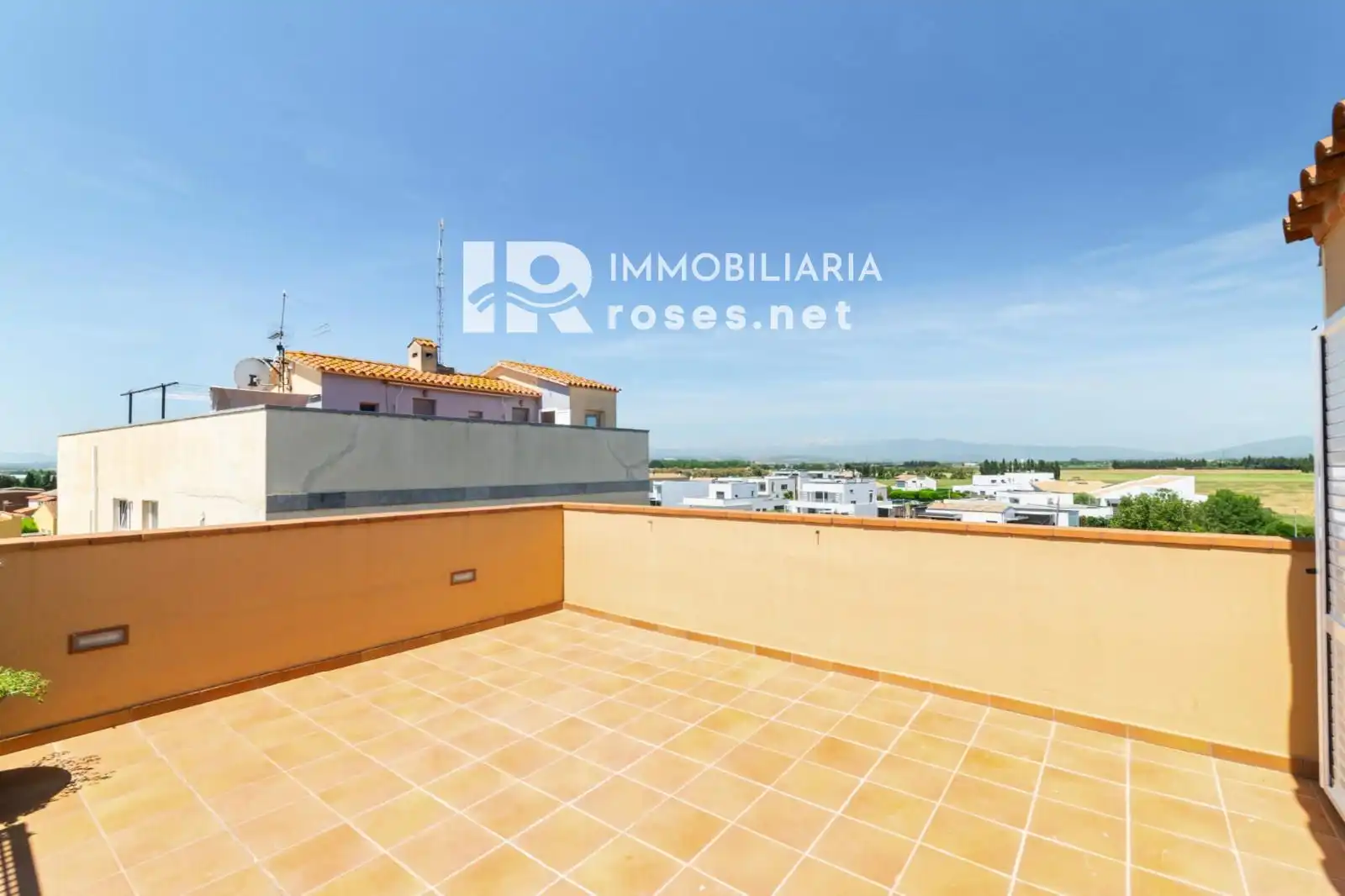 Terrace of Duplexes for sale in Fortià  with Terrace