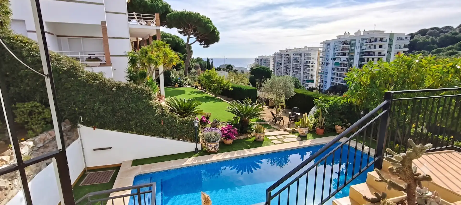 Jardí de Casa o xalet en venda en Calella amb Calefacció, Jardí privat i Terrassa