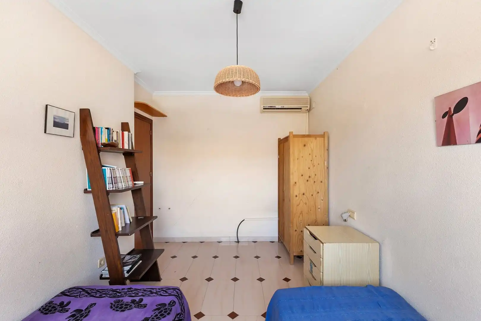 Habitación de Finca rústica en venta en Torrevieja con Terraza, Trastero y Amueblado