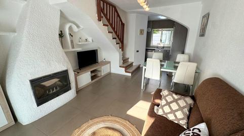 Foto 3 de Casa adosada en venta en Carrer Claved, Sant Jordi, Torredembarra