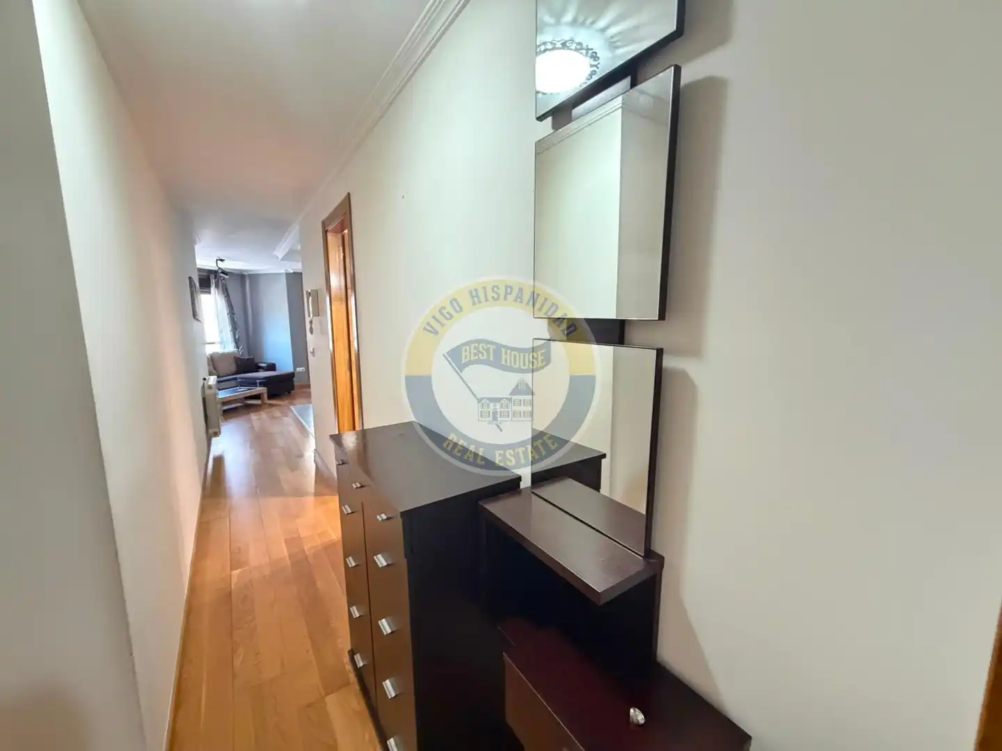 Apartamento de alquiler en Vigo  con Calefacción y Amueblado