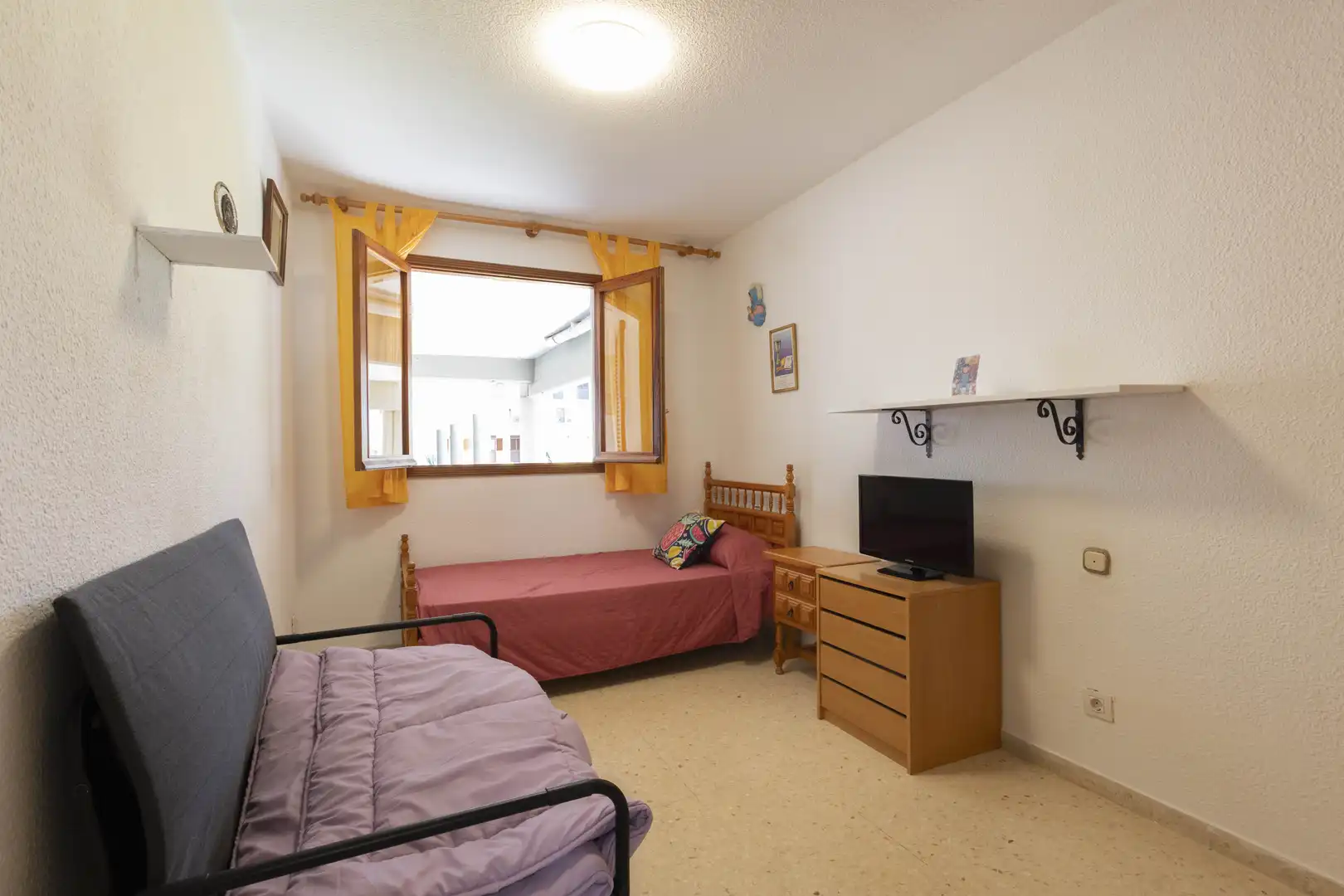 Habitación de Dúplex en venta en Puerto de la Cruz con Jardín privado, Terraza y Trastero