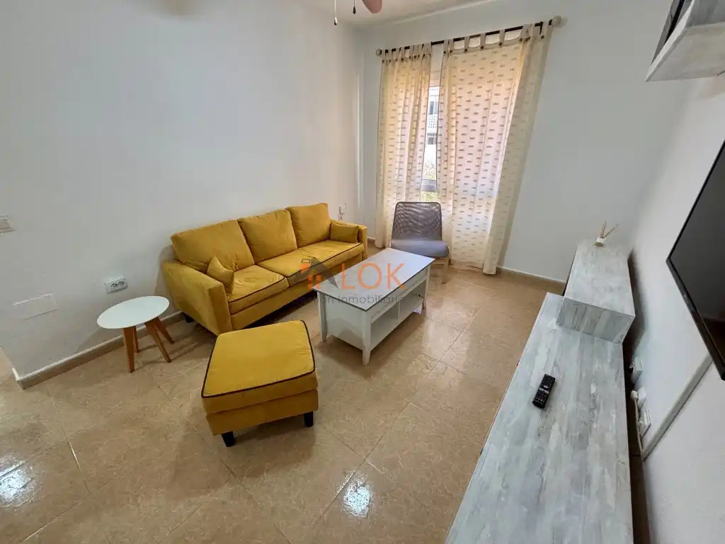 Sala de estar de Piso en venta en Rincón de la Victoria