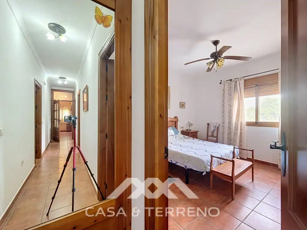Casa o xalet en venda en El Burgo amb Aire condicionat, Jardí privat i Moblat