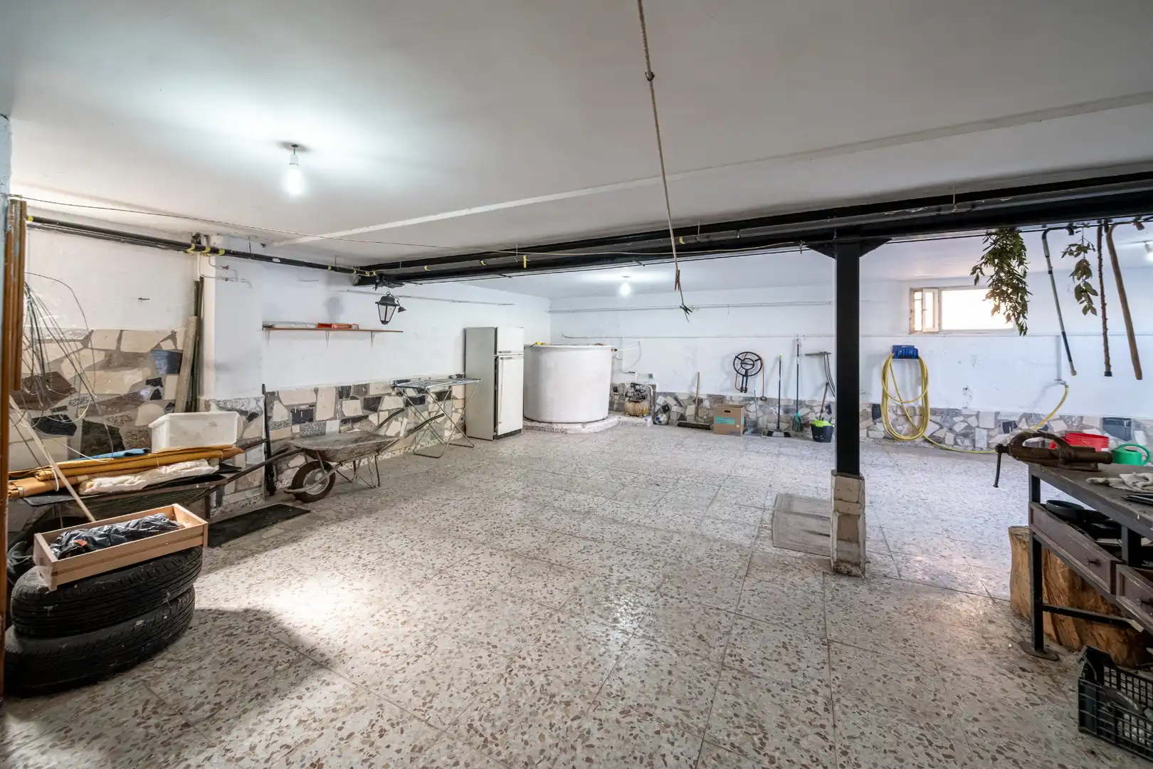 Casa aparellada amb jardí en venda a Calle de San José, imagen 35
